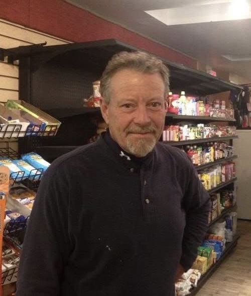 Lloyd Tracy Thomas | Rausch Funeral Homes