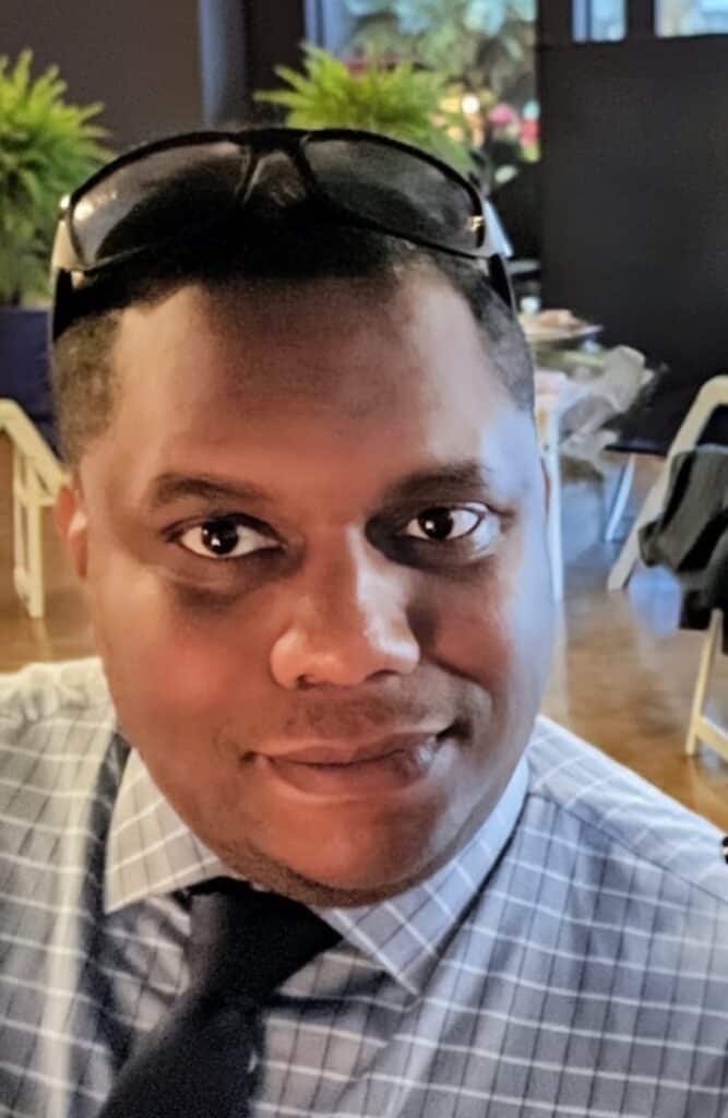 jones stephon.jpg