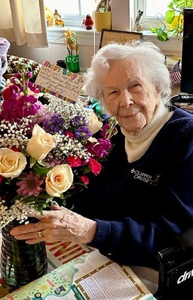 switzer sue joan obit photo cropped 1.jpg