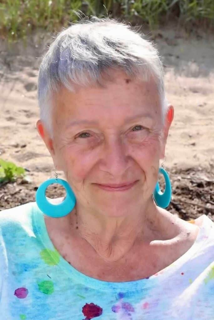 thye joan pickett obit photo 1.jpg