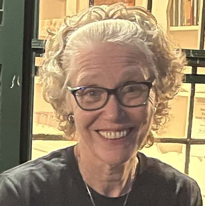 carlson julie.jpg